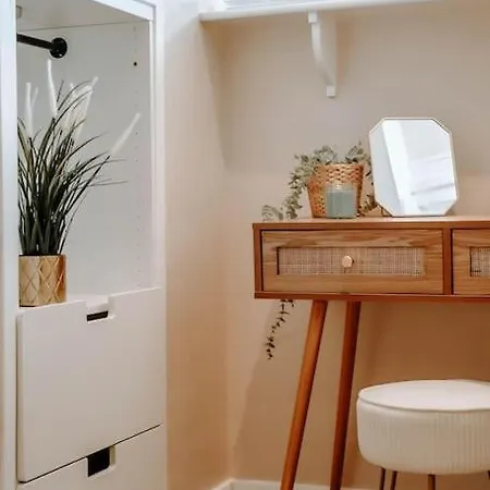 Townhouse, Stylish 3-bed, Parking And Wifi Hébergement de vacances Harrogate