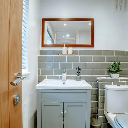 Townhouse, Stylish 3-bed, Parking And Wifi Hébergement de vacances Harrogate