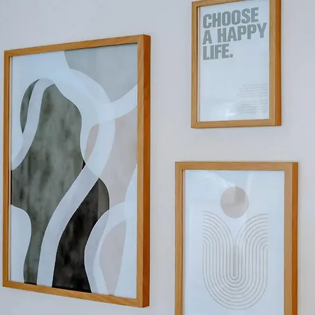 Townhouse, Stylish 3-bed, Parking And Wifi Hébergement de vacances