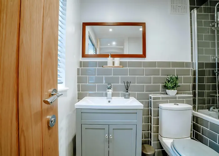 Townhouse, Stylish 3-bed, Parking And Wifi Casa de Férias Harrogate