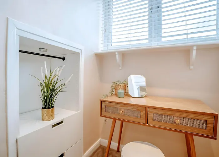 Casa de Férias Townhouse, Stylish 3-bed, Parking And Wifi Harrogate