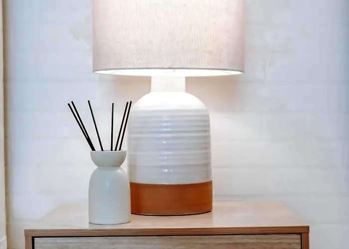 Townhouse, Stylish 3-bed, Parking And Wifi Harrogate