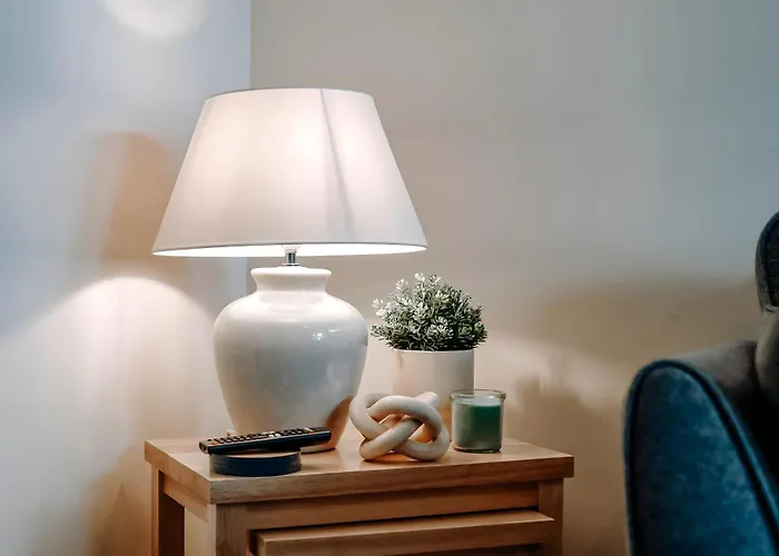 Casa de Férias Townhouse, Stylish 3-bed, Parking And Wifi