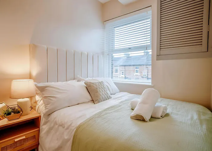 Casa de Férias Townhouse, Stylish 3-bed, Parking And Wifi